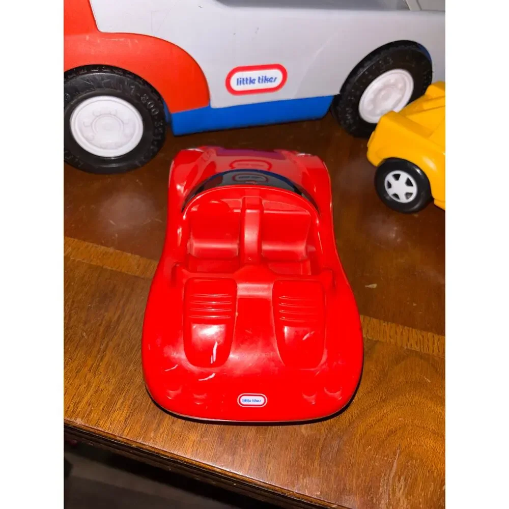 Vintage Little Tikes toy car hauler carrier semi truck with two cars